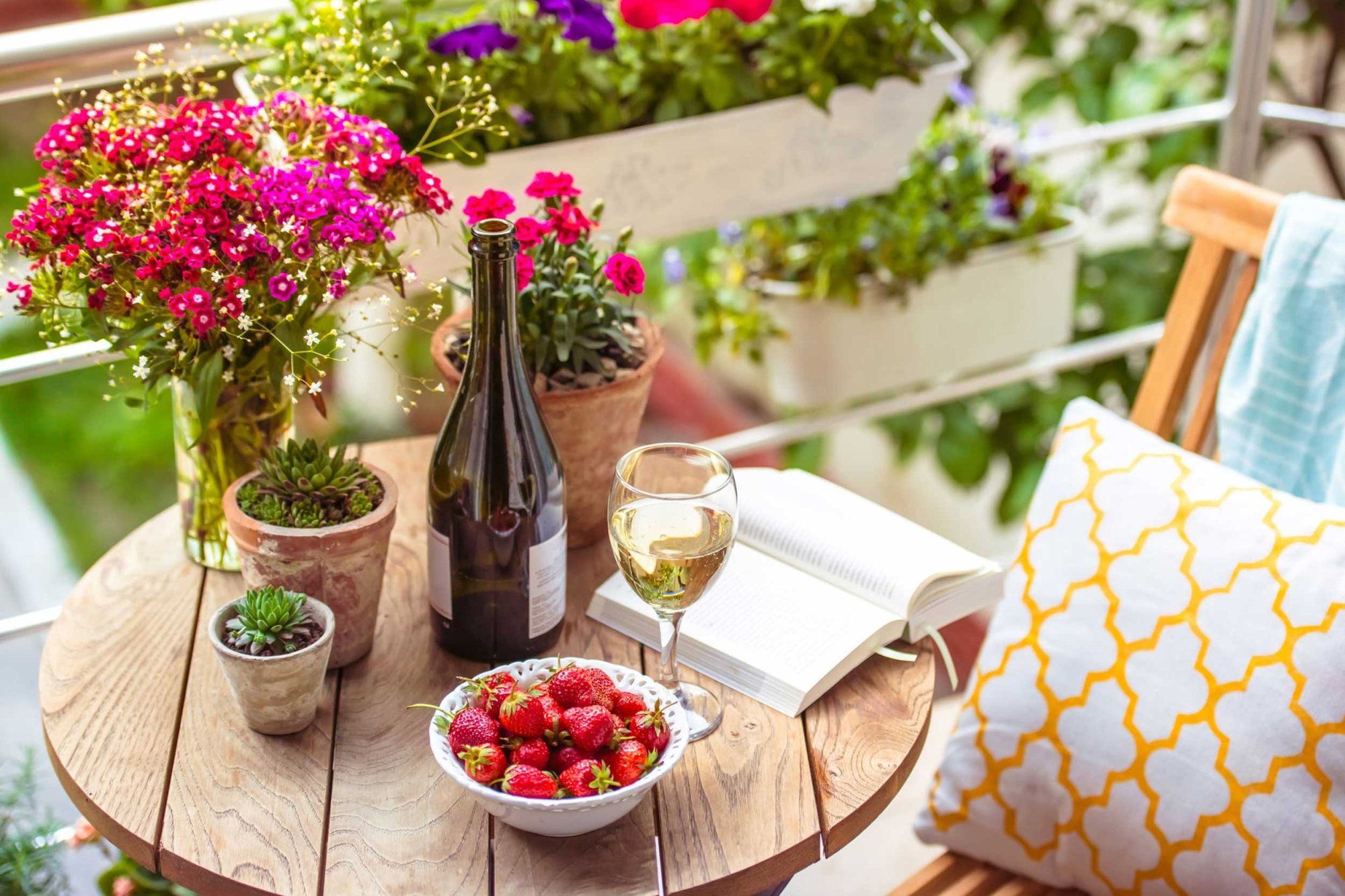 Kako urediti mali balkon? Inspiracija i ideje