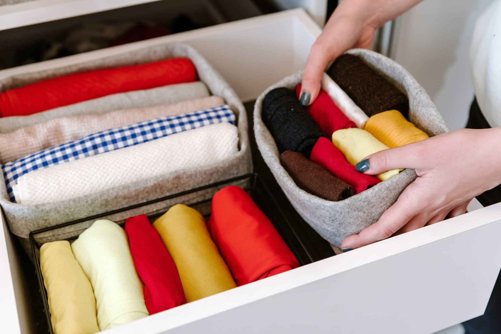 KonMari metoda za uredan i organiziran ormar